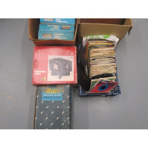 359 - JOBLOT EIGHT WADE ROYAL VICTORIA BARRELS 150 PLUS SINGLES, 78'S, FOUR VINTAGE SLIDE PROJECTORS, DVD ... 