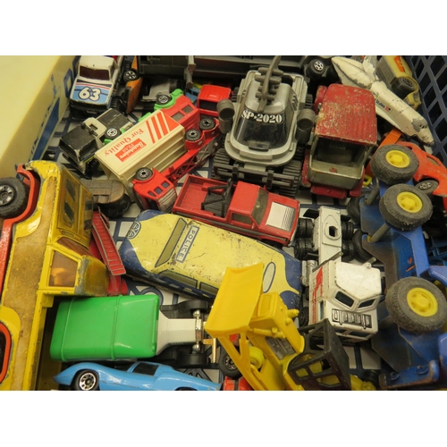 383 - A SELECTION OF VINTAGE AND MODERN TOYS- ACTION FIGURES, BADGES, DIECAST VEHICLES, TIN TOY, DINOSAUR