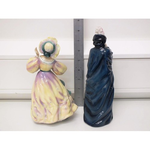 71 - TWO ROYAL DOULTON FIGURINES
GRAND MANNER HN 2723
MASQUE H.N. 2554