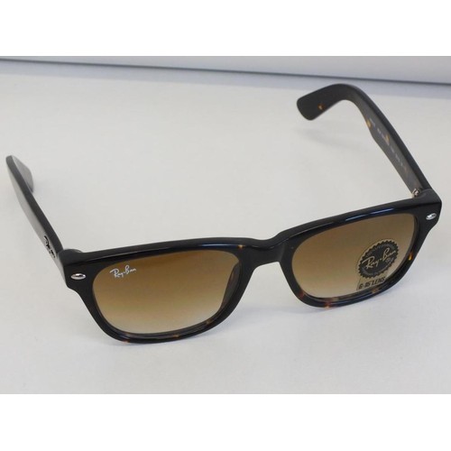 161 - RAY-BAN SUNGLASSES - NEW IN CASE WITH BOX AND PAPERWORK