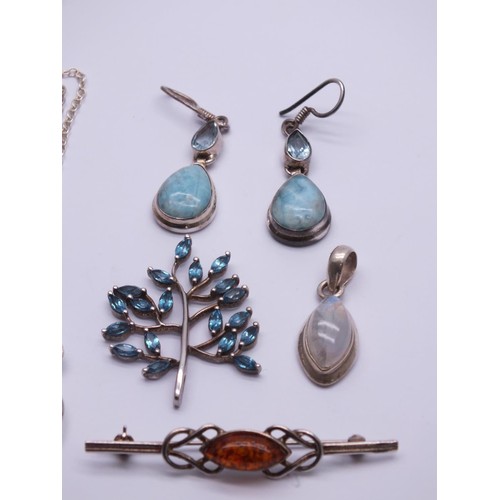 266 - SILVER AND GEMSTONE JEWELLERY INCLUDES TWO AMBER NECKLACES, BROOCH, MOONSTONE PENDANT, EARRINGS ETC