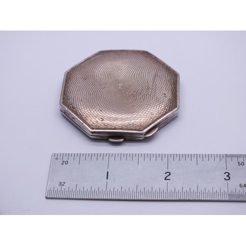 282 - ANTIQUE STERLING SILVER ENGINE TURNED LADIES POWDER COMPACT MIRROR - DAMAGE TO MIRROR 46G