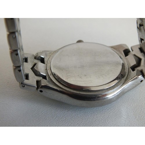 215 - GENTS WRISTWATCH - WORKING ORDER