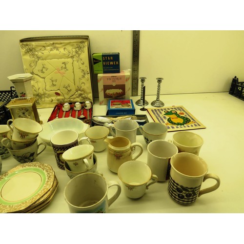 178 - JOBLOT OF MISCELLANEOUS INCLUDES CUTLERY, CERAMICS, STAR VIEWER, TOOLS ETC