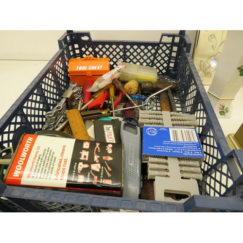 178 - JOBLOT OF MISCELLANEOUS INCLUDES CUTLERY, CERAMICS, STAR VIEWER, TOOLS ETC