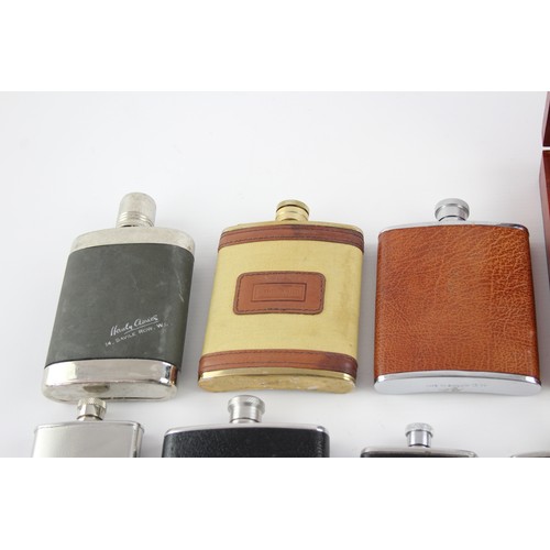 413 - 12 x Vintage BREWERIANA Hip Flasks Inc Leather, Pewter, Boxed Etc