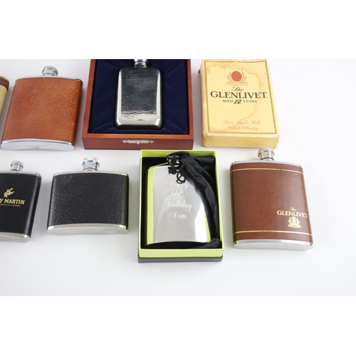 413 - 12 x Vintage BREWERIANA Hip Flasks Inc Leather, Pewter, Boxed Etc