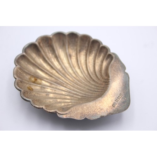 445 - Vintage Hallmarked 1964 LBirmingham STERLING SILVER Shell Form Scallop Dish 47g