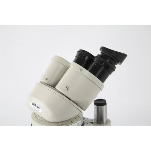 467 - NIKON Stereo Microscope w/ a 20x Eye Piece for SPARE/REPAIR