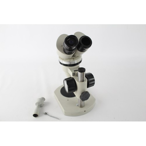 467 - NIKON Stereo Microscope w/ a 20x Eye Piece for SPARE/REPAIR