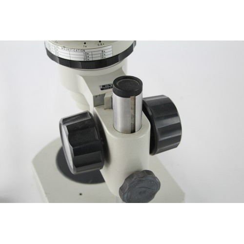 467 - NIKON Stereo Microscope w/ a 20x Eye Piece for SPARE/REPAIR