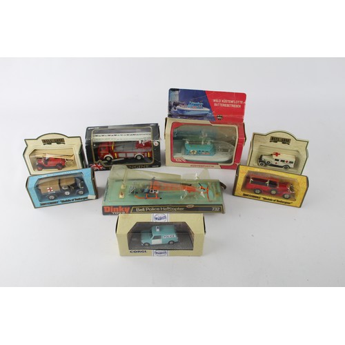 471 - 8 x Boxed Vintage Diecast Models Inc Dinky 732, Corgi 96951, Lledo, Etc