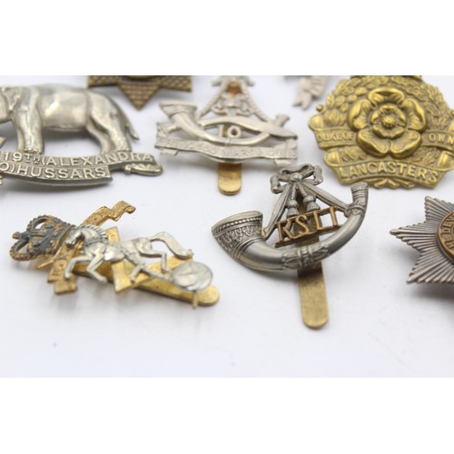 473 - 10 x Military Cap Badges Inc Essex, KSLI, Devonshire, Etc