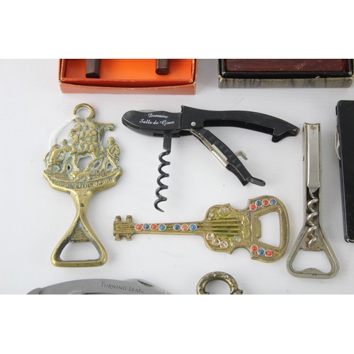 491 - 25 x Assorted Vintage BREWERIANA Corkscrews / Bottle Openers Inc Brass, Wood Etc