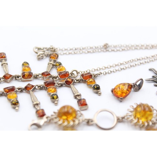 494 - X 5 .925 Amber Jewellery (39g)