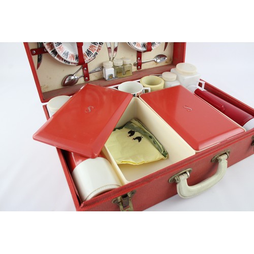 579 - Vintage Cased SIRRAM KITCHENALIA / Complete Picnic Set Inc Flasks, Containers