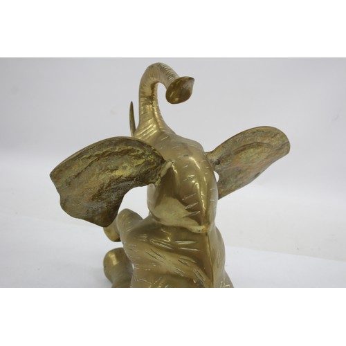 583 - Vintage Large Decorative BRASS Elephant Figure / Ornament (6653g)