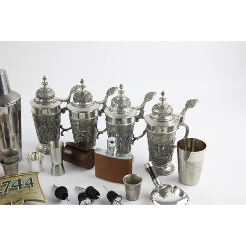 622 - Job Lot Assorted Vintage BREWERIANA Items Inc Cocktail Shaker, Stein, Pewter Etc