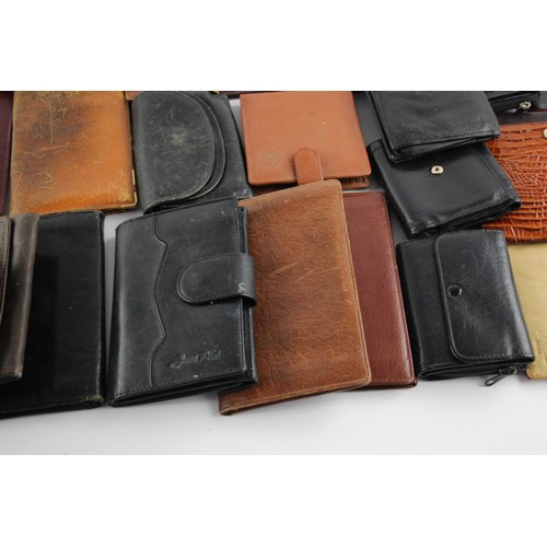 625 - 40 x Assorted Gents WALLETS & Accessories Inc Leather, Vintage, Boxed etc