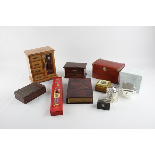 638 - 8 x Assorted Vintage Boxes Inc Money Box, Wooden, Leather Etc