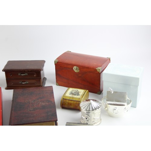 638 - 8 x Assorted Vintage Boxes Inc Money Box, Wooden, Leather Etc