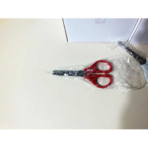 39 - 8 x BOXES OF 24 NICKY SCHOOL SCISSORS