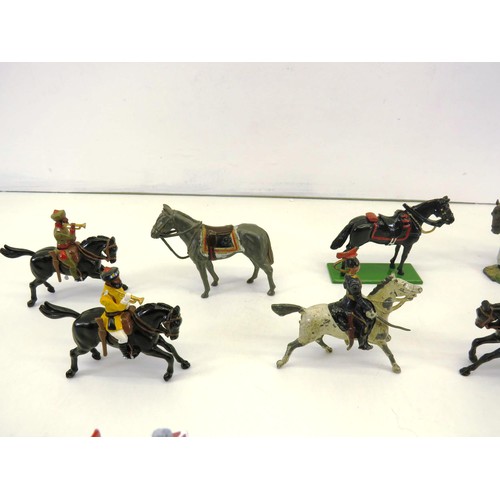 197 - COLLECTION OF BRITAINS SOLDIERS & HORSES