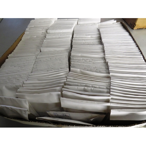 383 - 300 x LEIGHTWEIGHT BUBBLE ENVELOPES