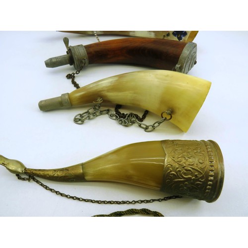 61 - FIVE ASSORTED BUGLES AND POWDER HORNS INCLUDES WOOD AND NATURAL COW HORN