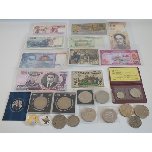 12 - COINS AND BANKNOTES