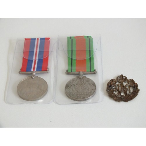 21 - WWII MEDALS AND RAF BADGE