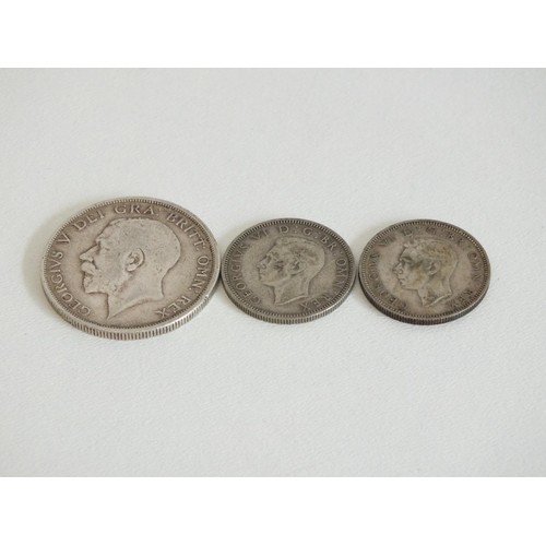 23 - 1915 SILVER HALFCROWN AND TWO SILVER SHILLINGS