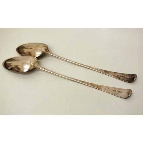 36 - A PAIR OF GEORGIAN c1804 ENGLISH STERLING SILVER SERVING SPOONS, LONDON SILVERSMITHS WILLIAM ELEY & ... 