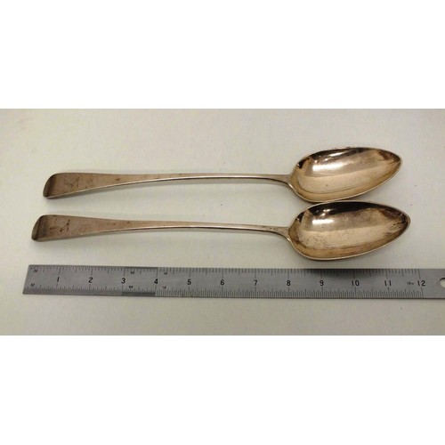 36 - A PAIR OF GEORGIAN c1804 ENGLISH STERLING SILVER SERVING SPOONS, LONDON SILVERSMITHS WILLIAM ELEY & ... 