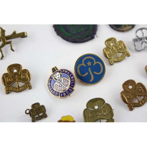 411 - 30 x Assorted GIRL GUIDES Badges & Patches Inc Vintage, Awards, Enamel Etc