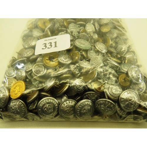 331 - APPROXIMATELY 2KG OF UNIFORM BUTTONS AND COLLARS