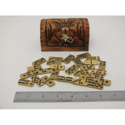 218 - WOODEN BOX AND DOMINOES