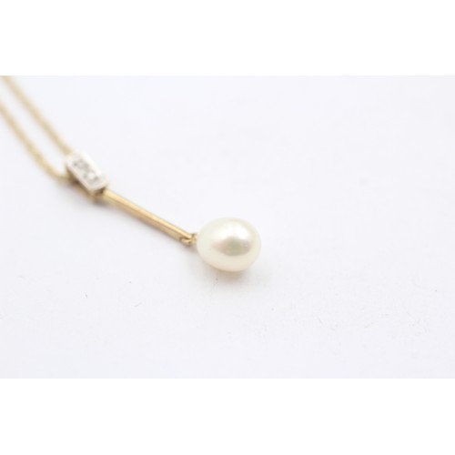 456 - 9ct gold diamond and pearl bar drop pendant necklace (1.5g)