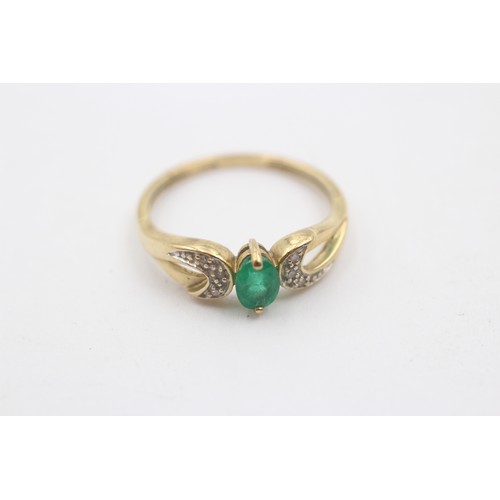 482 - 9ct gold emerald & diamond stylised dress ring (1.8g) SIZE- O