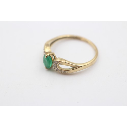 482 - 9ct gold emerald & diamond stylised dress ring (1.8g) SIZE- O