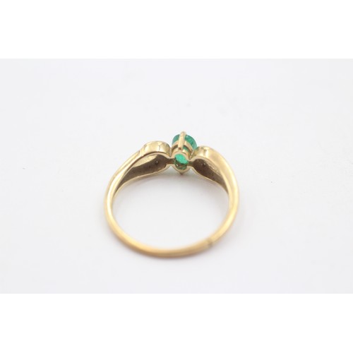 482 - 9ct gold emerald & diamond stylised dress ring (1.8g) SIZE- O