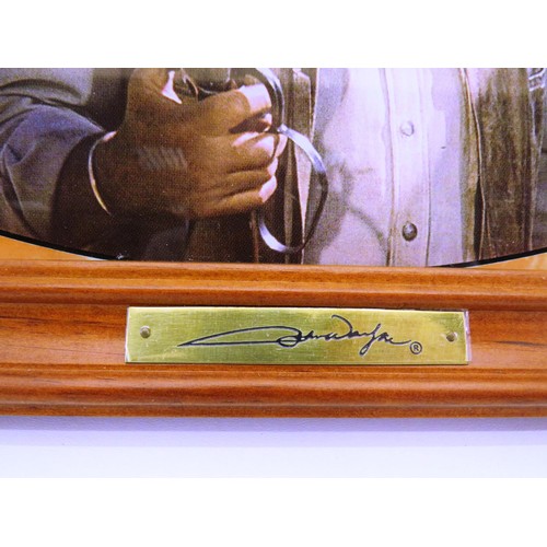 52 - BRADFORD EXCHANGE- JOHN WAYNE ON AMERICAN LEDGEND No A4659 2006- 58 x 29CM