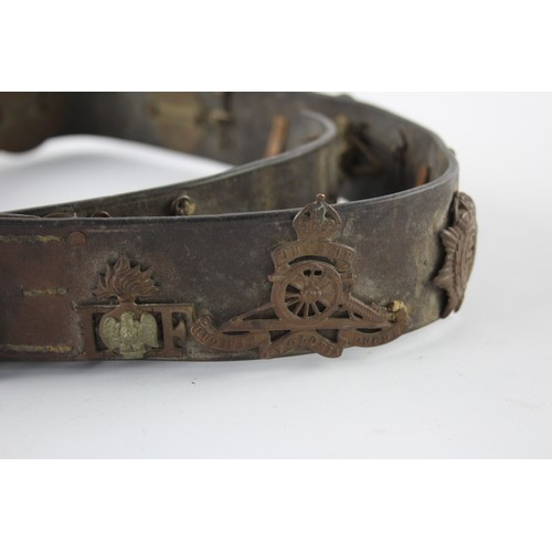 519 - Old Leather Belt w/ Military Badges & Buttons Inc Irish, Canadian, Etc