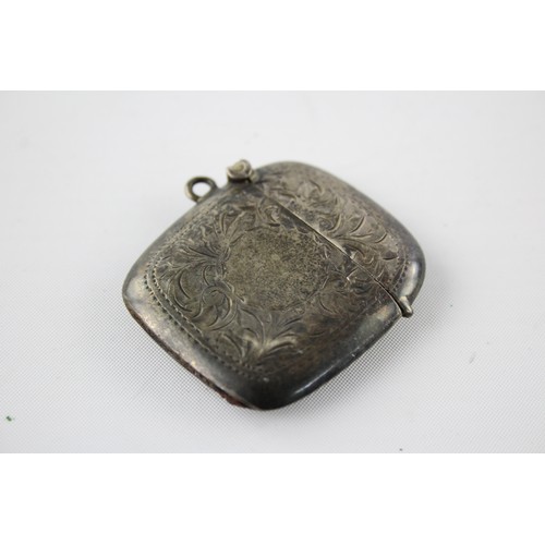 595 - Hallmarked 1913 Birmingham STERLING SILVER Vesta / Match Case (16g)