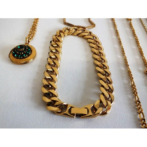 288 - 7 x GOLD TONE NECKLACES AND BRACELET INCLUDES SARAH COVENTRY OWL PENDANT NECKLACE