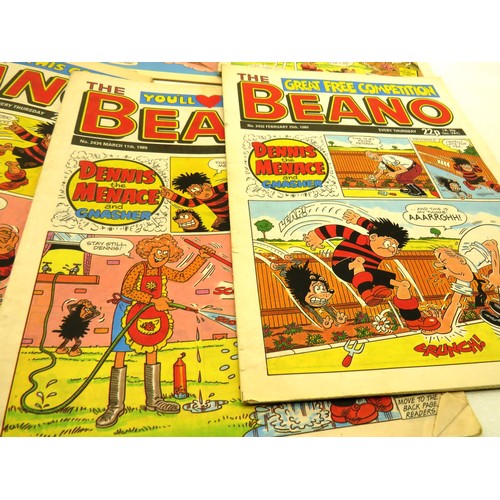 318 - 28x BEANO COMICS FROM 1989