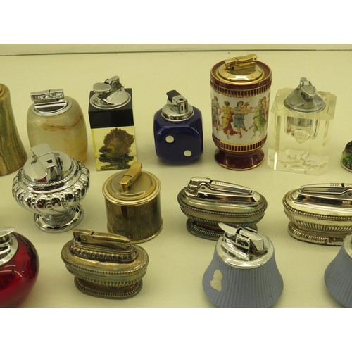 481 - 20 x TOBACCIANA Table Lighters Inc. Wedgwood, Mid Century, Colibri etc