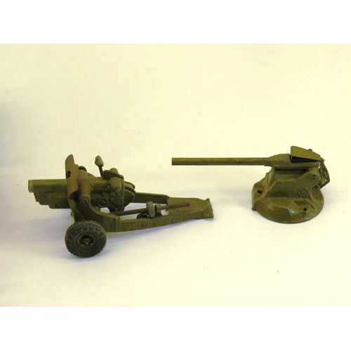 529 - 3x  Military Diecast Models Inc BRITAINS Artillery & Boxed ASTRA Fort Gun