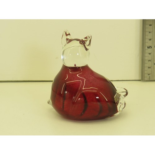 541 - Signed MDINA Cat Glass PAPERWEIGHT