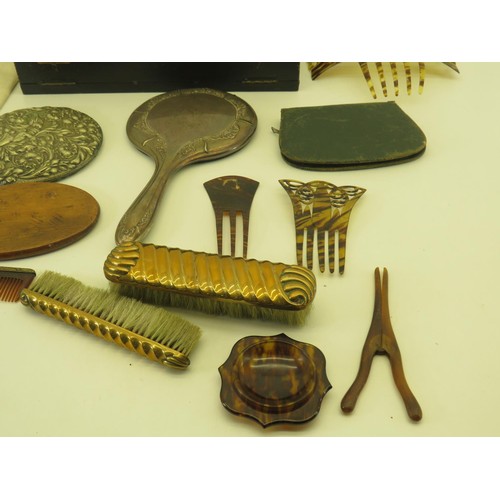 581 - 15 x Assorted LADIES VANITY Inc Brass, Hand Mirrors Etc